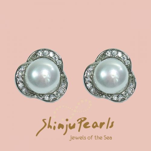 Fresh Water Pearl Flower Zircon Earring