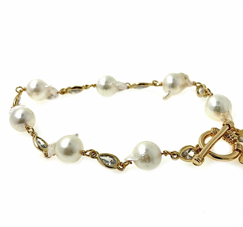 Baroque Akoya Pearl Link White Zircon Bracelet