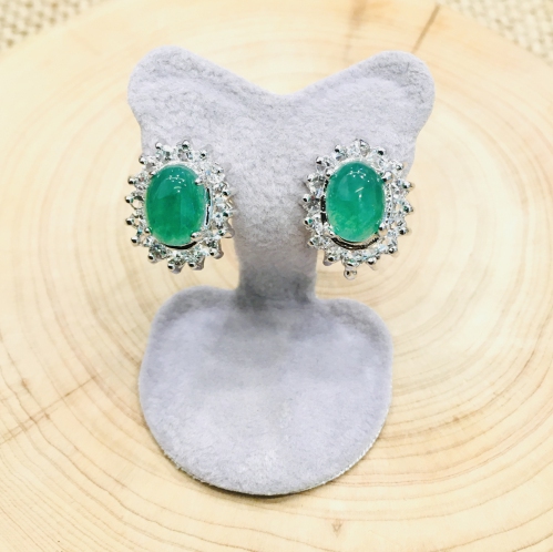 Green Quartz Oval Flower Earring