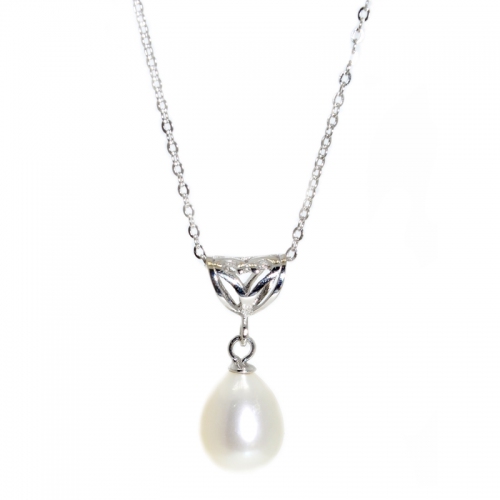 Fresh Water Pearl Tri Heart 925 Silver Pendant With Chain