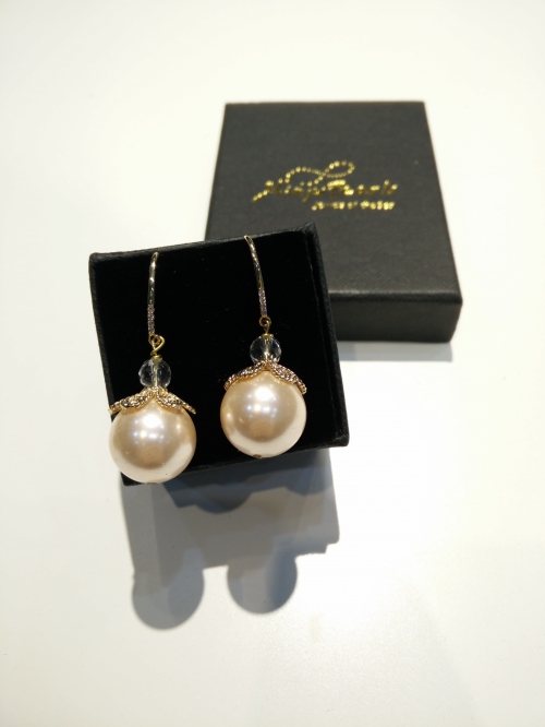 H/M Pearl Shell Earring-Peach