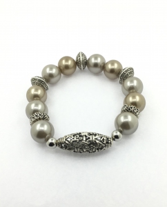 Brown and Light Brown Shell Pearl Bracelet