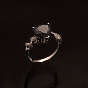 Black Tourmaline Heart Shape Twirl Cubic Zirconia 925 Sterling Silver Ring
