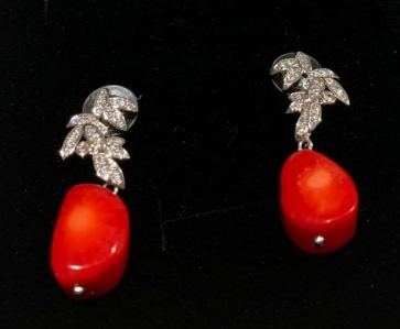 CORAL EARRING