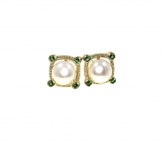 Fresh Water Pearl Cubic Zirconia 4 point Square Earring