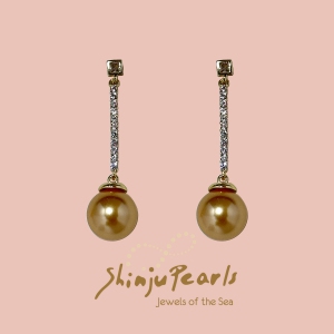 Shell Pearl Golden Brown With Cubic Zirconia Bar Earring